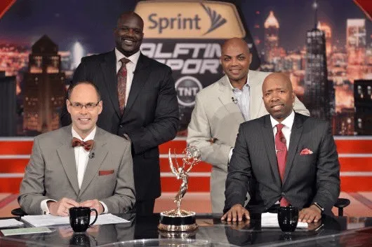 ESPN 有兴趣聘用查尔斯·巴克利和整个《Inside the NBA》 团队